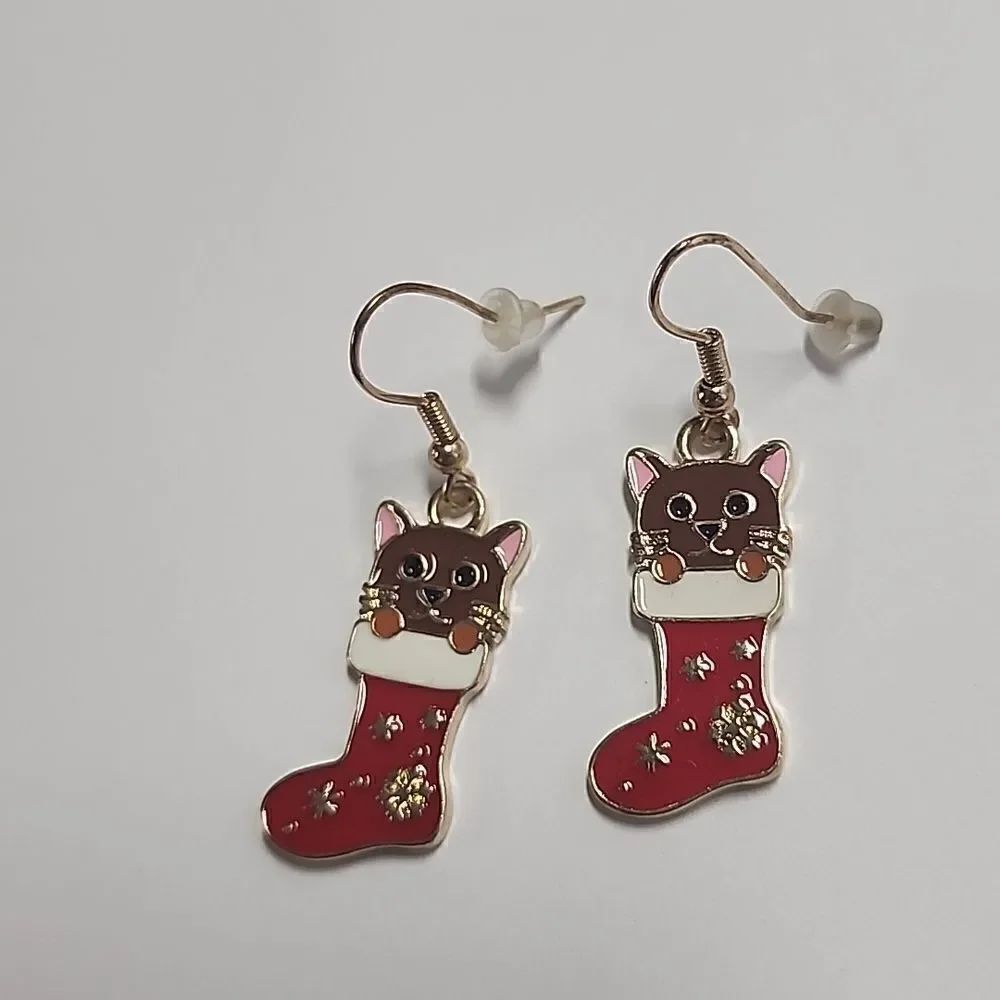 Cat in Stocking Christmas Earrings Gold Tone